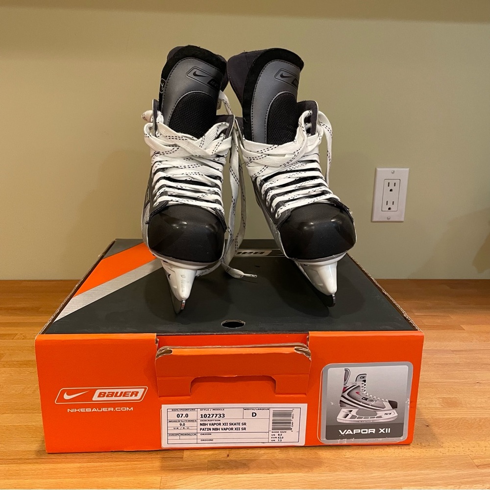 Men’s Hockey Skates by Nike Bauer